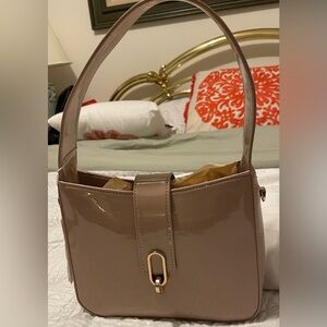 Urban Expressions Patent Shoulder Bag in Taupe